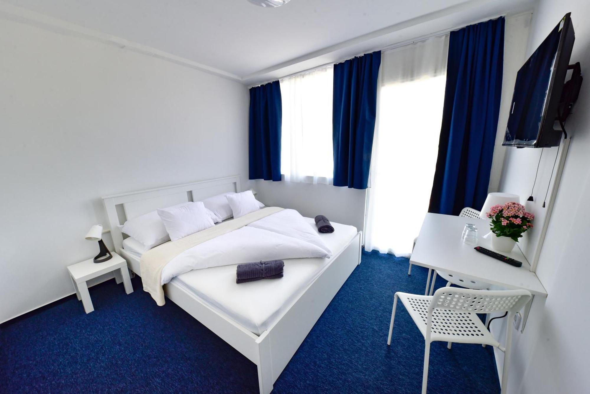 Zama Hotel Zamárdi Exteriér fotografie