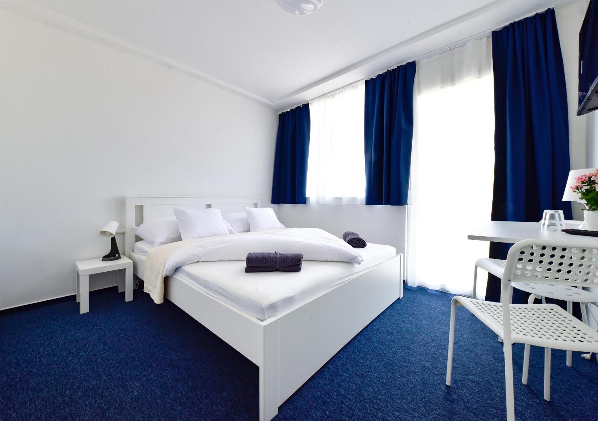 Zama Hotel Zamárdi Exteriér fotografie