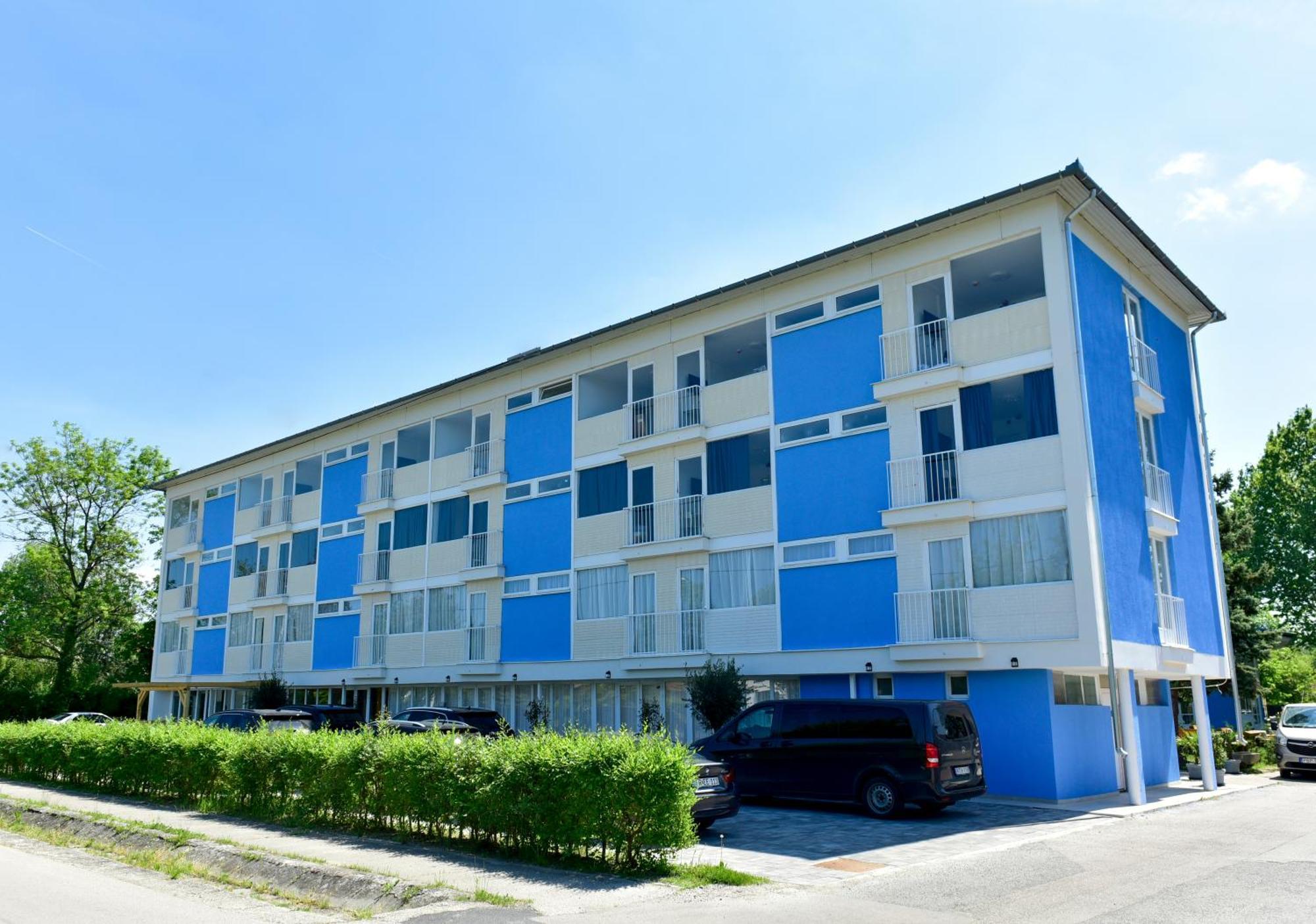 Zama Hotel Zamárdi Exteriér fotografie