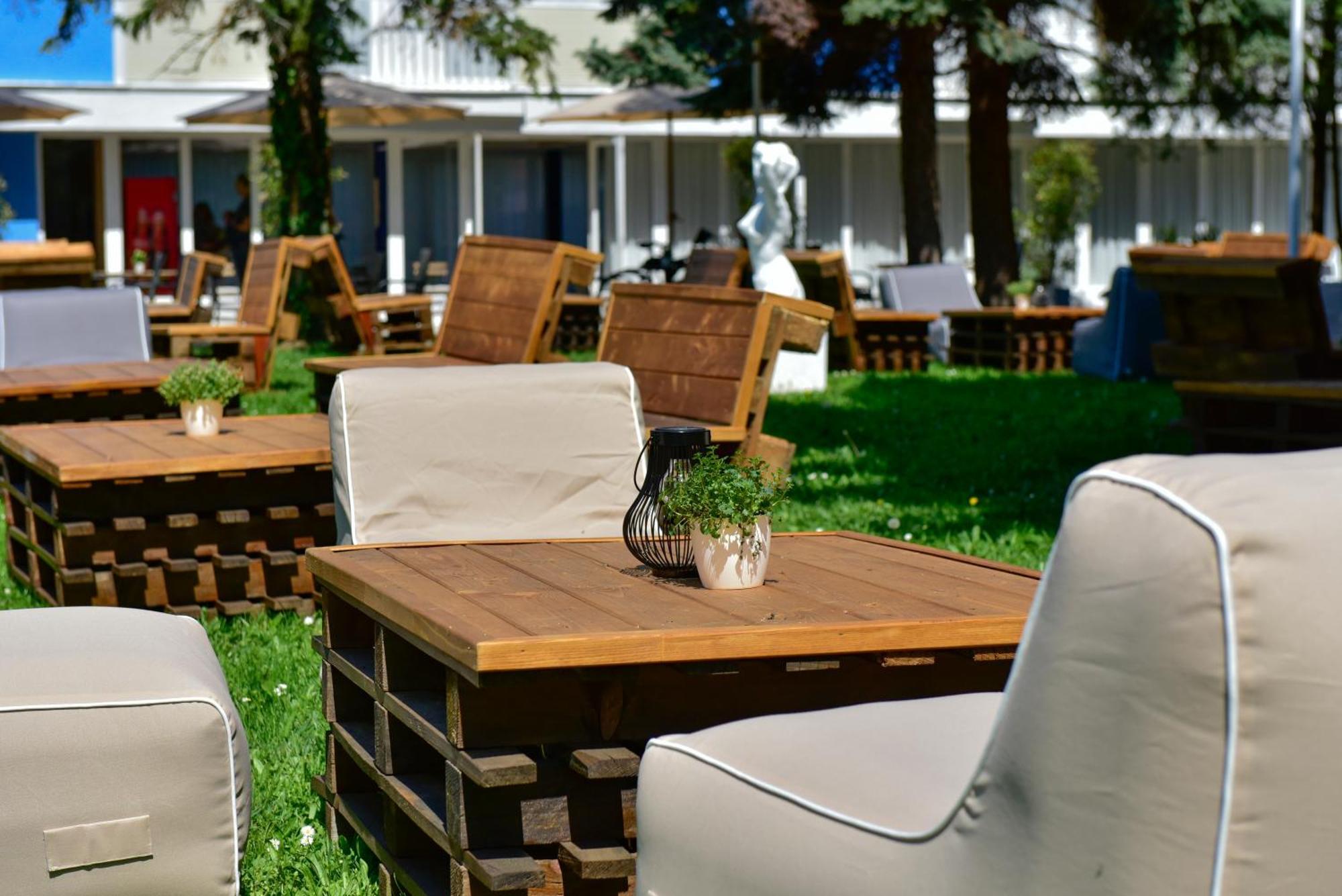 Zama Hotel Zamárdi Exteriér fotografie